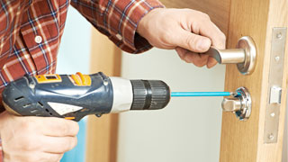 Automotive Locksmith at 02421, Massachusetts